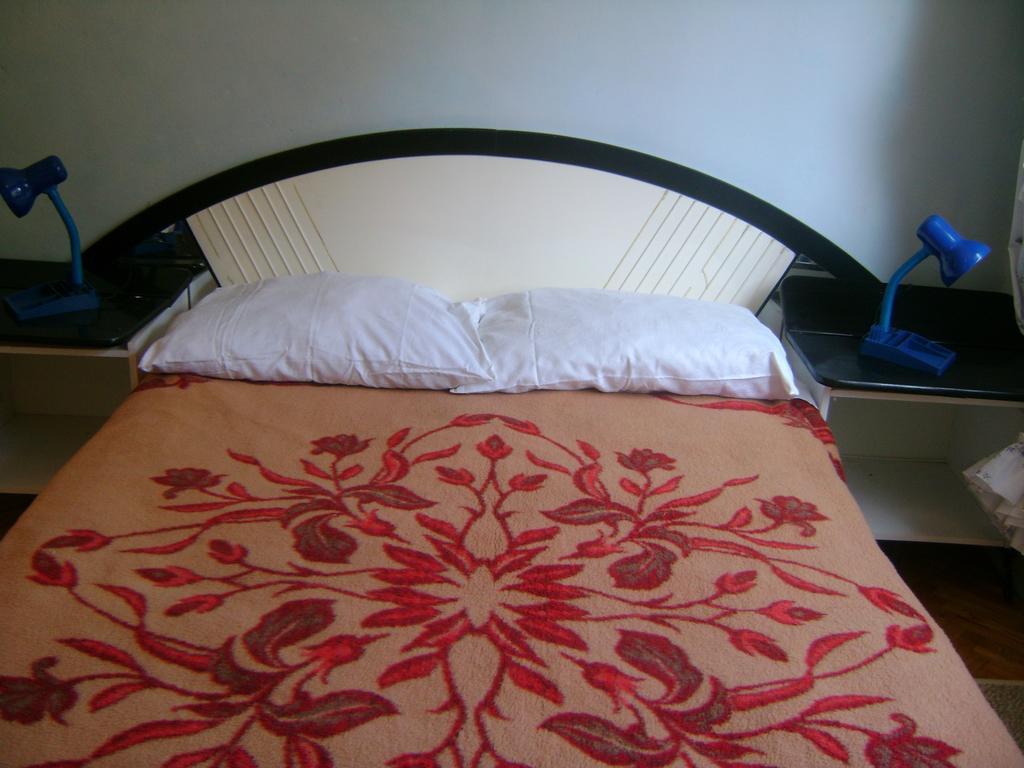 Apartment For Holidays In พูลา ห้อง รูปภาพ